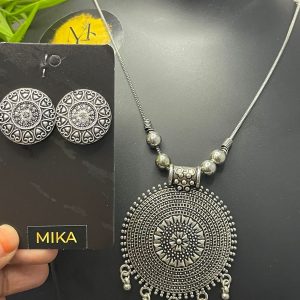 OXIDISED SILVER MALA SET CIRCLE PENDANT