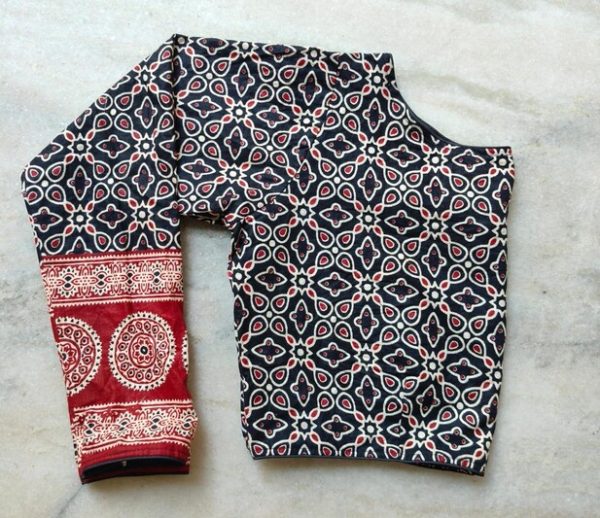 2276READY TO WEAR BLOUSE