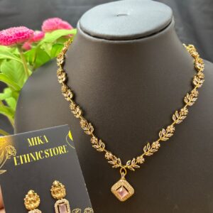 MK 188 STONE NECKSET