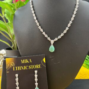 MK 187 STONE NECKSET