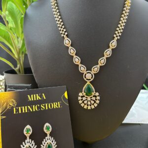 MK208 DIAMOND FINISH NECKSET